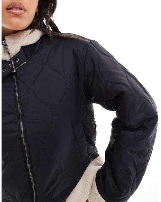 ONLY Gewatteerde Jas Met Fleece Afwerking in het Blue