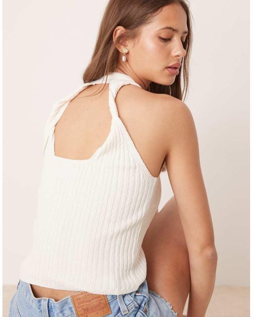 Top Sin Mangas Con Tiras Retorcidas De Punto De Bouclé De -Blanco ASOS de color Blue
