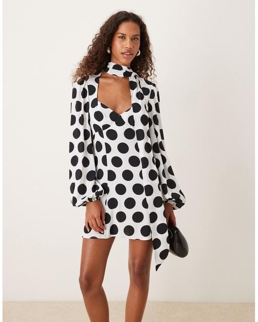 ASOS White – minikleid mit ballonärmeln, schalausschnitt und schwarz-weißen polka dots