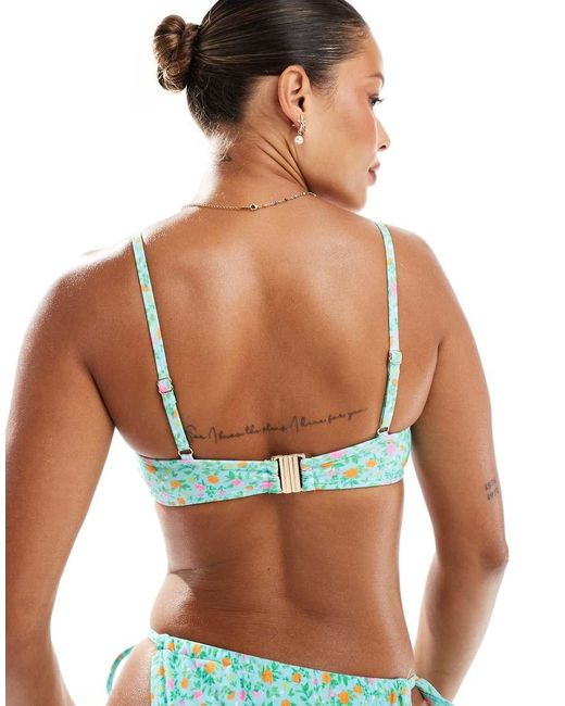 Top Bikini A Fiorellini Con Ferretto di New Look in Blue