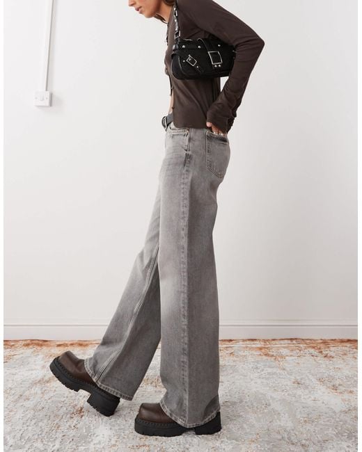 Ample - jean baggy à taille basse - délavé Weekday en coloris Gray