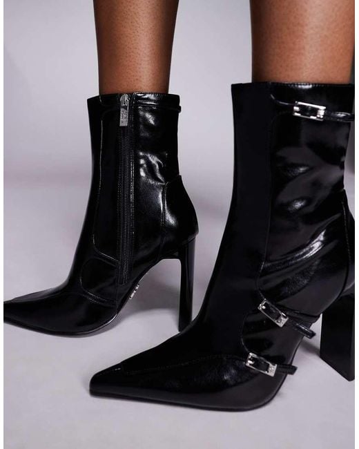 Botines Negros De Caña Alta Con Detalle De Hebillas Fasteneded De Steve Madden de color Black