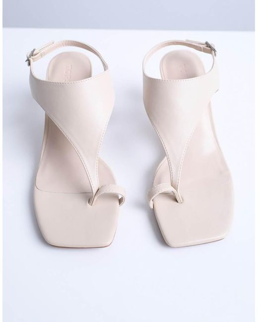 TOPSHOP White Iman Toe Loop Heeled Sandal