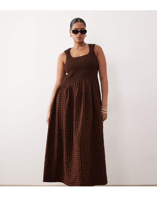 ASOS Brown Asos Design Curve Crinkle Scoop Neck Maxi Sundress With Shirred Waist