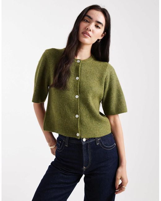 Gilet à manches courtes en maille douce - foncé Pieces en coloris Green