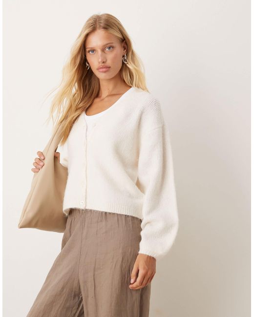 Gina Tricot White V Neck Knitted Wool Alpaca Cardigan