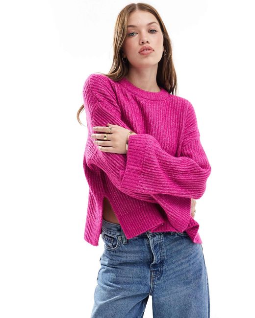 Pull court en maille côtelée duveteuse JJXX en coloris Pink
