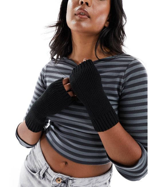 Weekday Arm Warmers in Grey Lyst UK