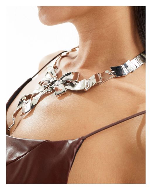ASOS Brown – limited edition – halskette mit gefaltetem schleifen-design