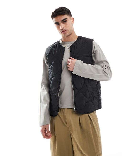 New Look Black Quilted Puffer Vest for men