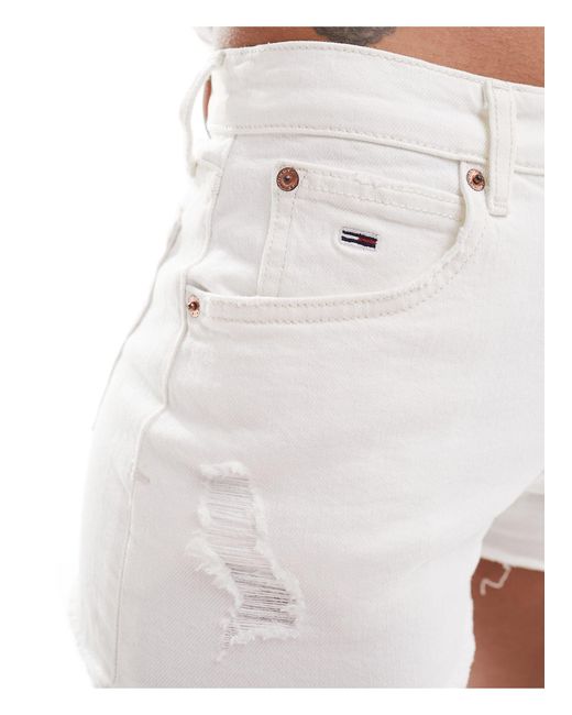 Short en jean effet usé à ourlets bruts Tommy Hilfiger en coloris White