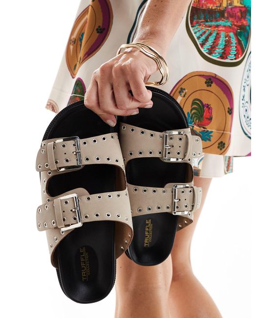 Sandali tortora con doppio cinturino e borchie di Truffle Collection in Natural