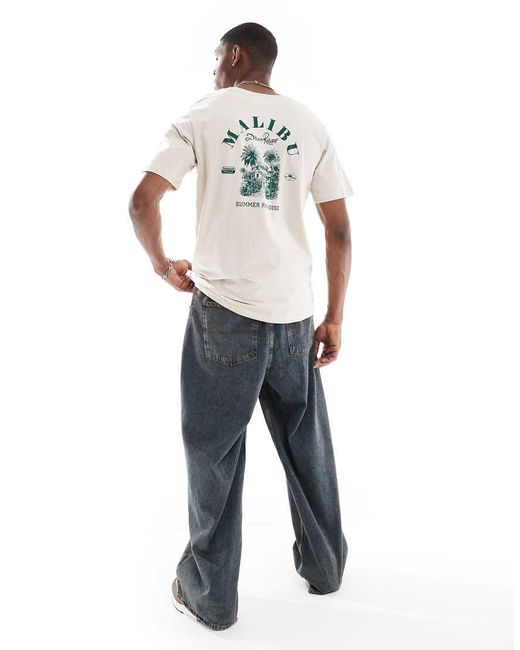 Camiseta Beis Con Estampado De Malibú En La Espalda De -Gris JJ Rebel de hombre de color Gray