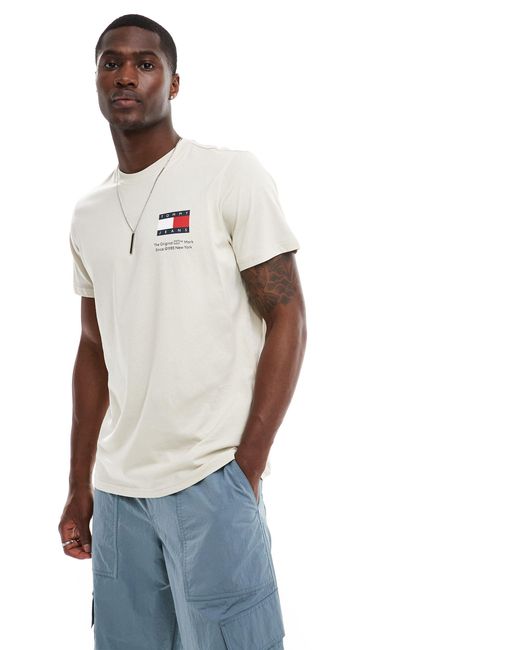 Essential - t-shirt ajusté à logo drapeau - beige Tommy Hilfiger pour homme en coloris Blue