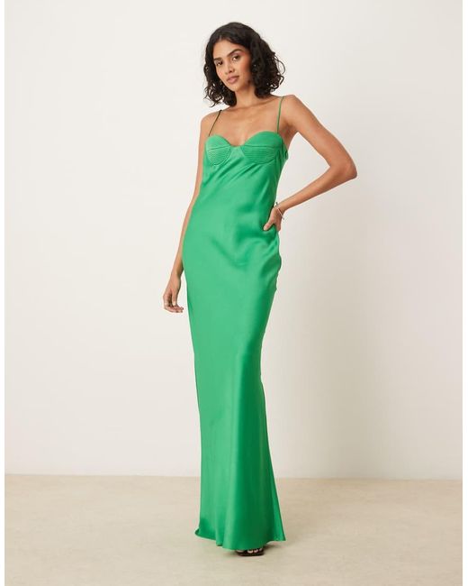 Vestido Largo De Tirantes Con Detalle De Copas Premium De Mango de color Green
