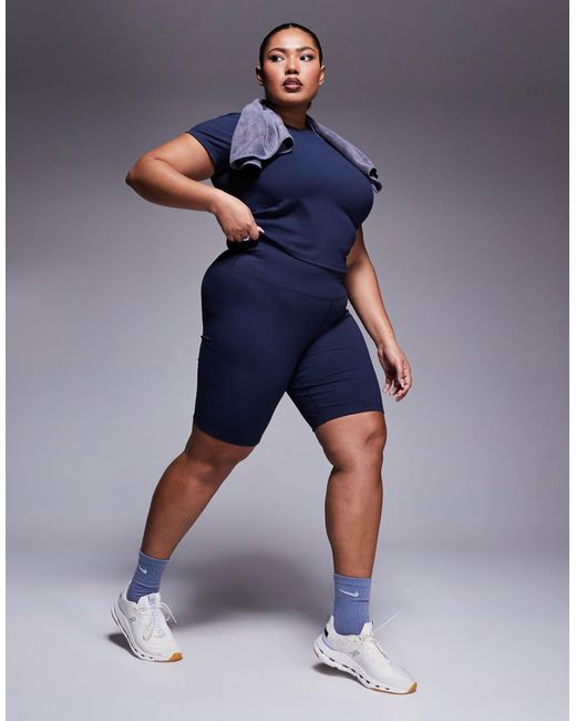 Curve - icon - short legging 20 cm doux au toucher et à séchage rapide - bleu nuit 4505 en coloris Blue