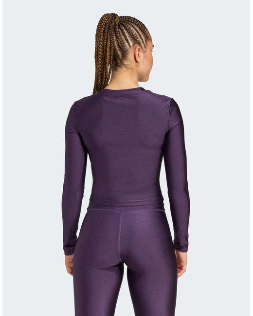 Adidas Originals Workout Essentials in het Purple