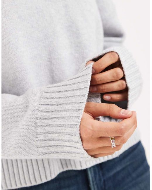 Hollister White Knitted Crew Neck Jumper