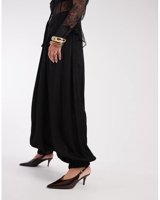 Schuh Black Sage Slingback Kitten Heels