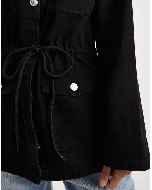 Giacca Di Jeans Multitasche Con Vita Stretta E Coulisse di ASOS in Black
