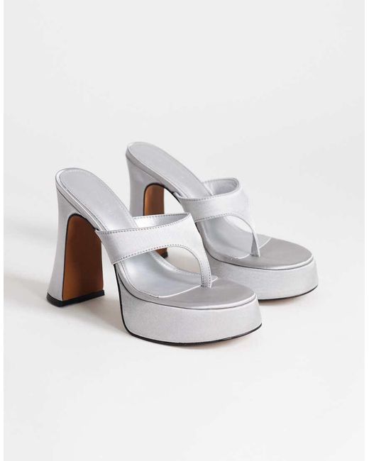 Nima di TOPSHOP in White
