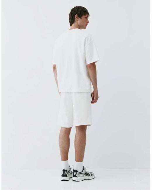 Pull&Bear White Textured Relaxed Fit T-Shirt for men