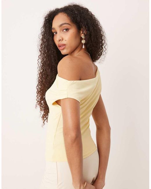 Gina Tricot Natural Slinky Jersey One Shoulder Ruched Twist Top