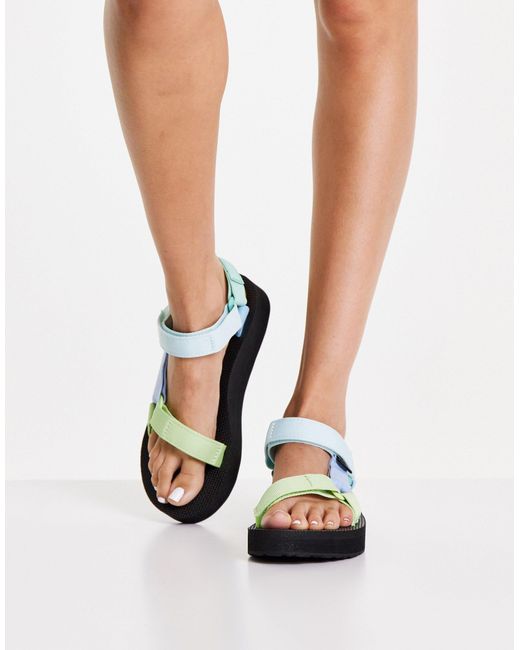 Sandalias verde multicolor con suela gruesa midform universal Teva de color  Verde | Lyst