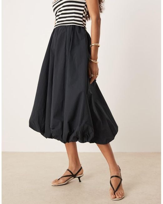 Abercrombie & Fitch Natural High Rise Bubble Maxi Skirt