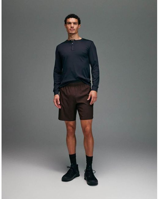 4505 Black Icon 7-inch Quick Dry Training Shorts With Zip Pockets for men