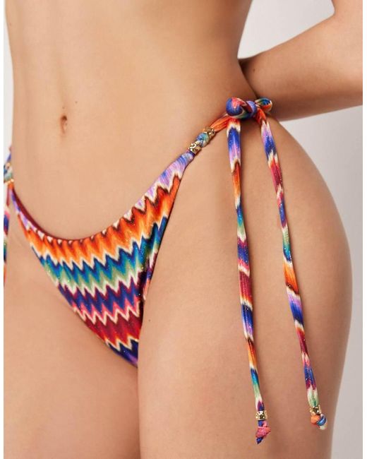 Calzedonia Red Vibrant Chevron