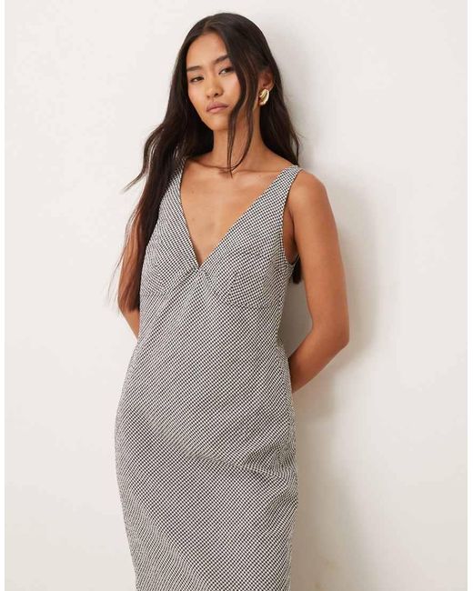 Vestito Sottoveste Midi Monocromatico A Quadretti di ASOS in Natural