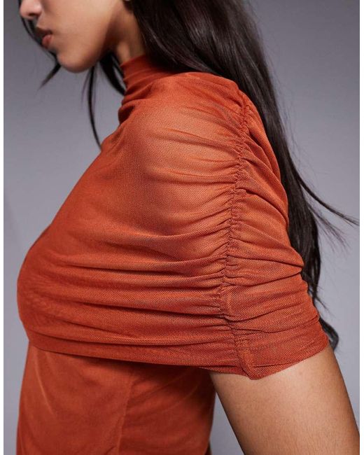 ASOS Hoogsluitende Maxi-Jurk Met Mesh Bovenlaag En Doorschijnende Rok in het Red
