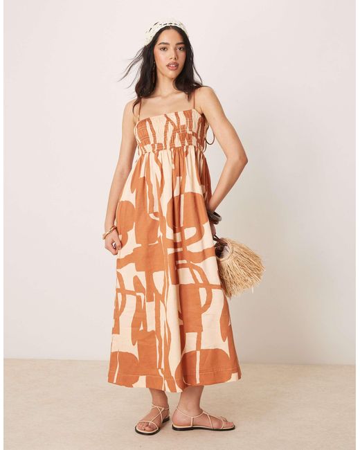 ASOS Multicolor – maxikleid aus baumwoll-satin mit gesmoktem dekolleté und abstraktem muster