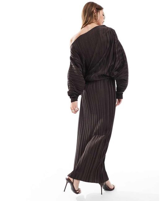 ASOS Plissé Midi-Jurk Met Afhangende Schouder En Lange Mouwen in het Black