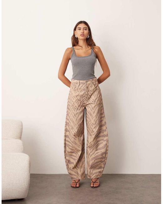 ARRANGE Natural Sydney Denim Barrel Leg Jean