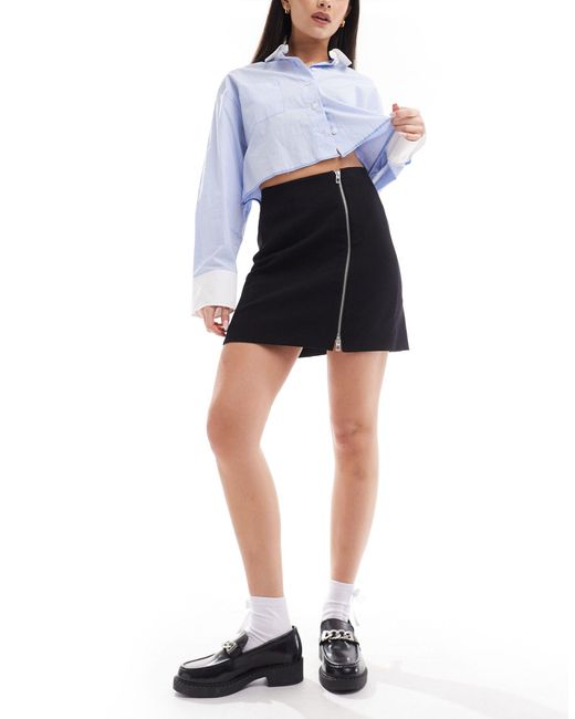 Mini-jupe minimaliste à détail zippé & Other Stories en coloris White