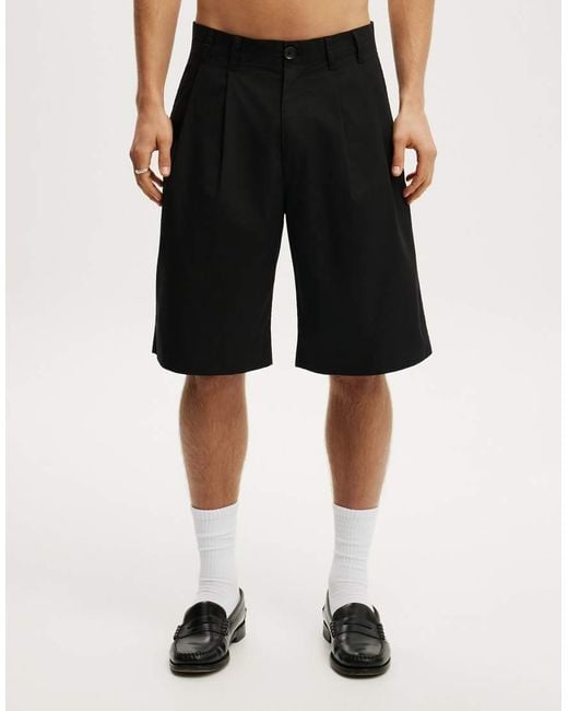Cotton On White Super Baggy Pleated Short for men