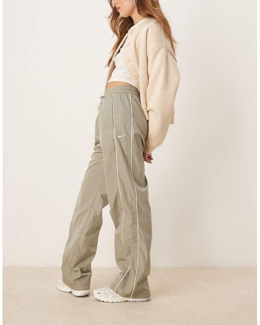 Nike Natural Windrunner Trackpant