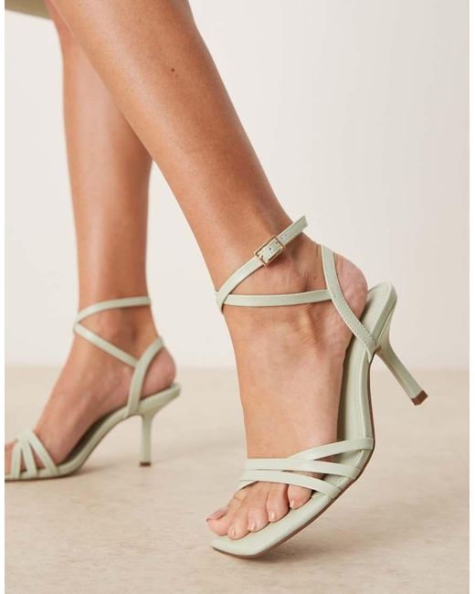 Sandalias Verde De Tacón Medio Honey De Asos Design Wide Fit de color Natural