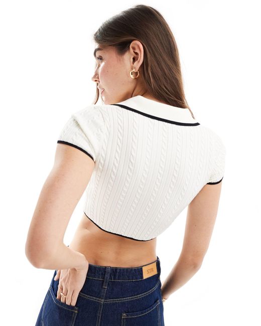 Bershka White Contrast Piping Knitted Polo Top