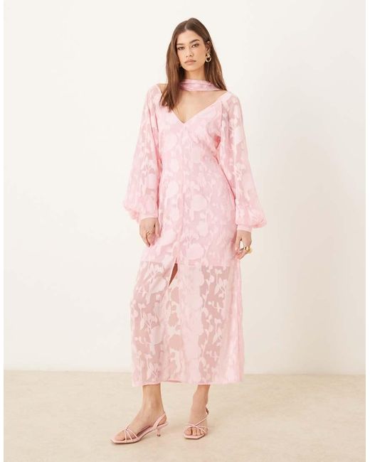 Pretty Lavish Pink Balloon Sleeve Jacquard Maxi Dress With Scarf Detail