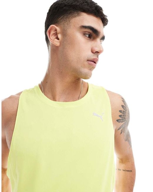 Run Velocity di PUMA in Yellow da Uomo