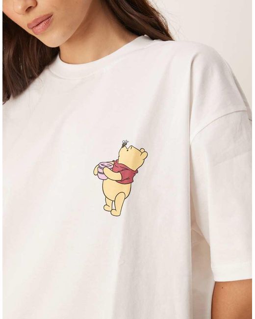 Camiseta Blanca Extragrande Con Estampados De "Winnie The Pooh" De Disney De ASOS de color Natural
