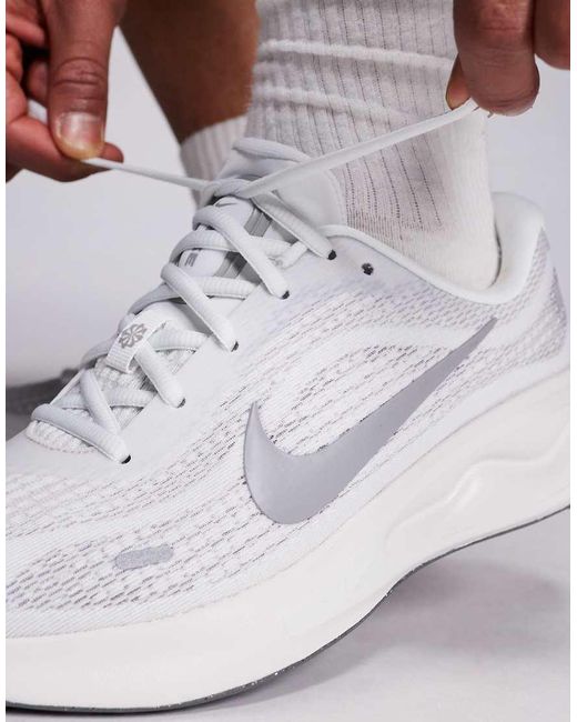Nike White Journey Run Trainers for men