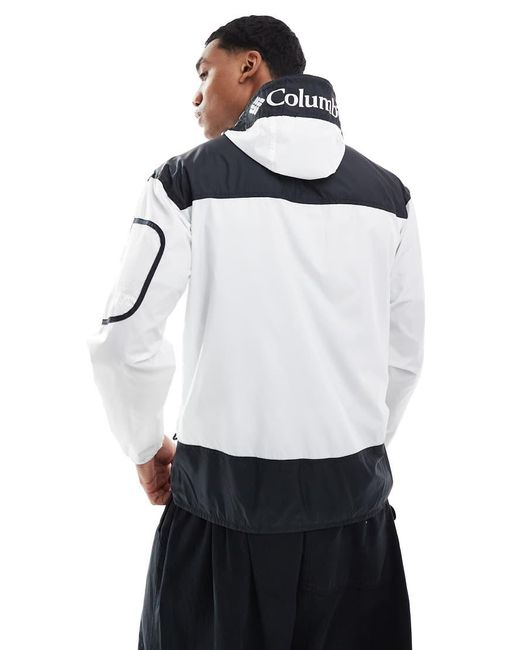 Cortavientos Negro Y Blanco Challenger Ii De Columbia de hombre de color White