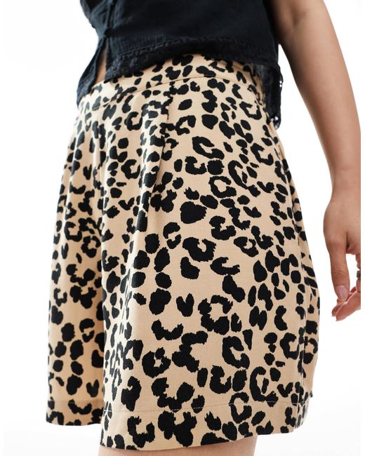 ASOS Multicolor – schlupf-shorts mit animal-print