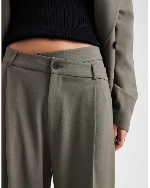 ASOS Elegante Broek Met Wijde Pijpen, Lage Taille En Asymmetrische Tailleband in het Green