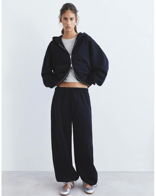 Sweat à capuche avec fermeture éclair Pull&Bear en coloris Blue
