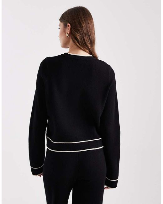 Vero Moda Black Knitted Jumper Co-ord With Cream Contrast Piping